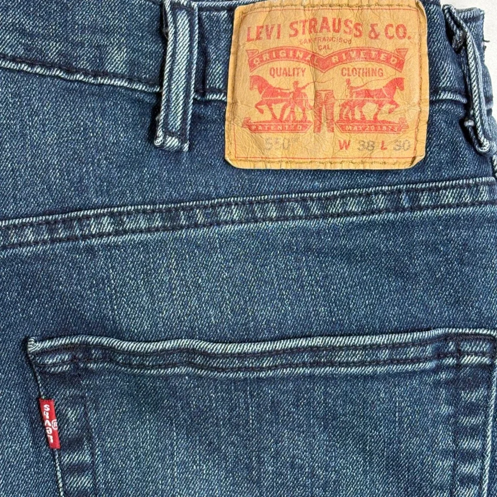 Levis 550 Relaxed Fit Jeans Mens 38x30 Blue Medium Wash Tapered‎ 00550-0064 Dad